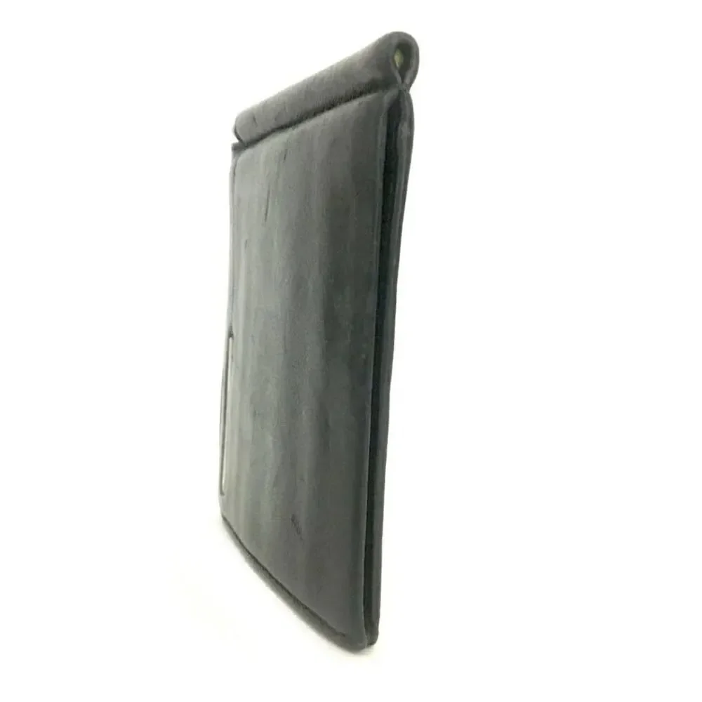 Salvatore Ferragamo Black Leather Bifold Wallet /1A7776. 668132